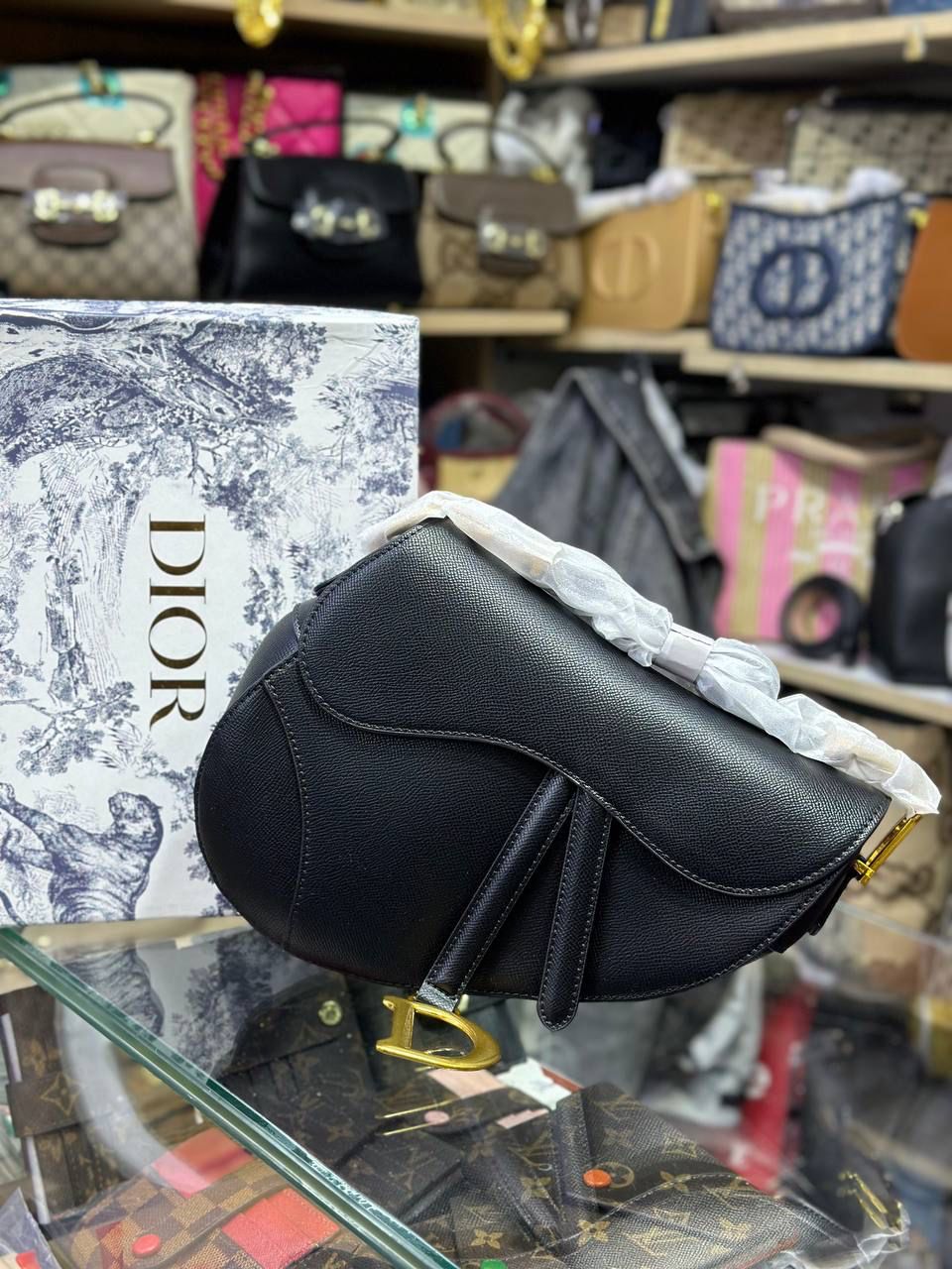 Dior