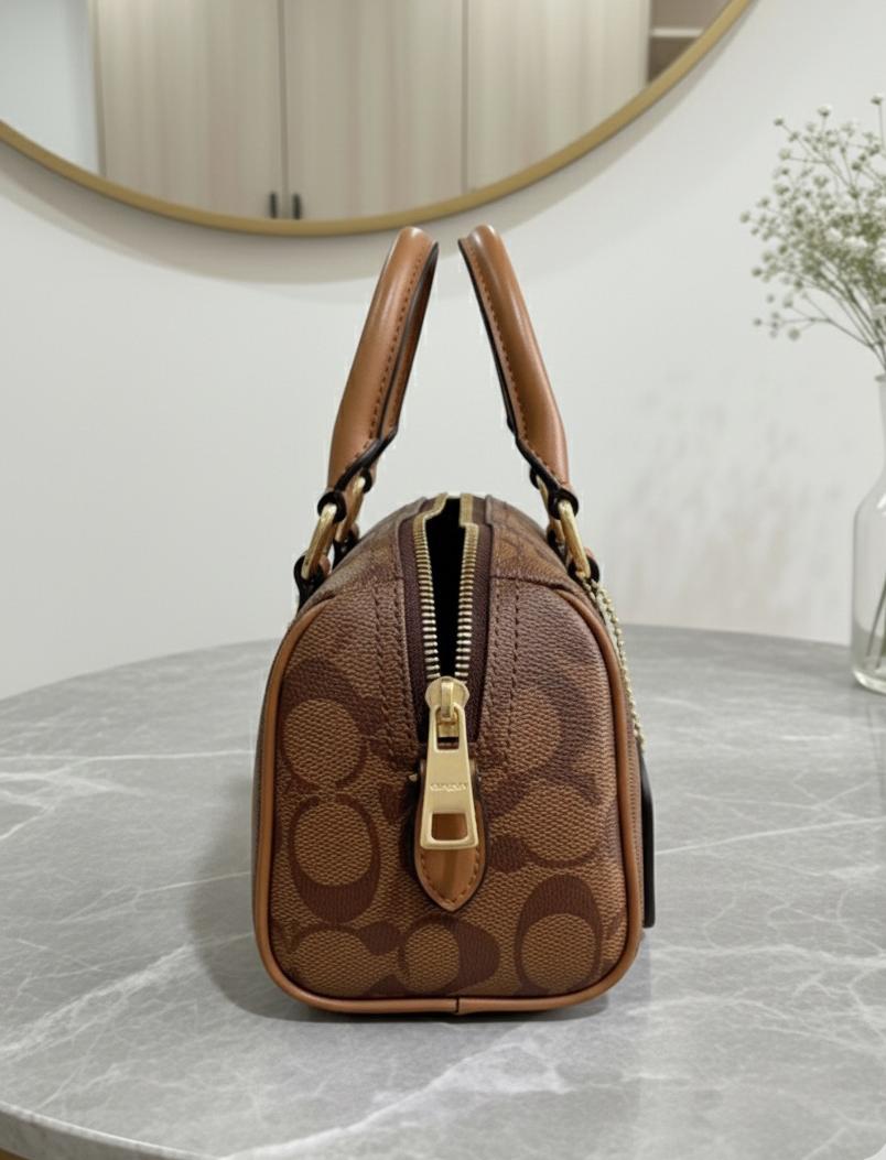 Coach rowan bag