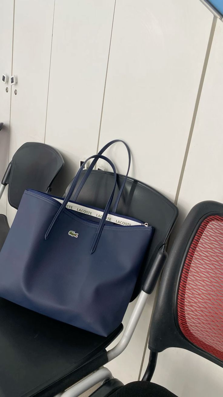 Lacoste bag