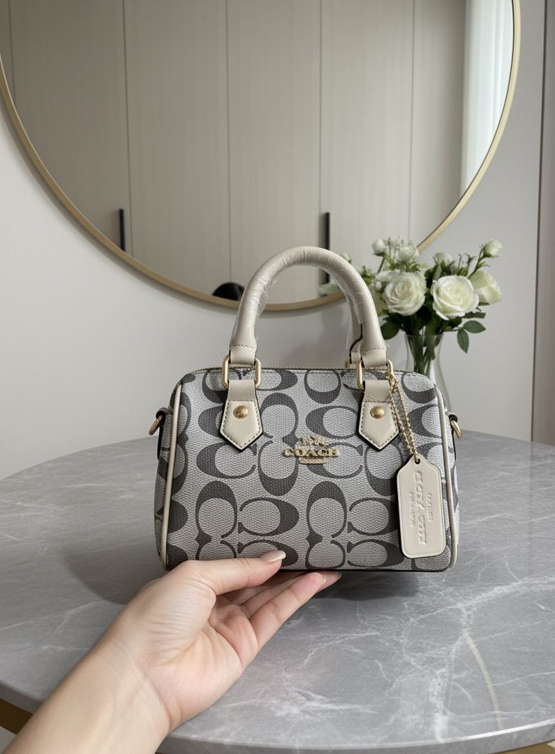 Coach rowan bag