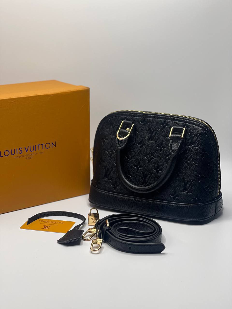Alma Lv bag